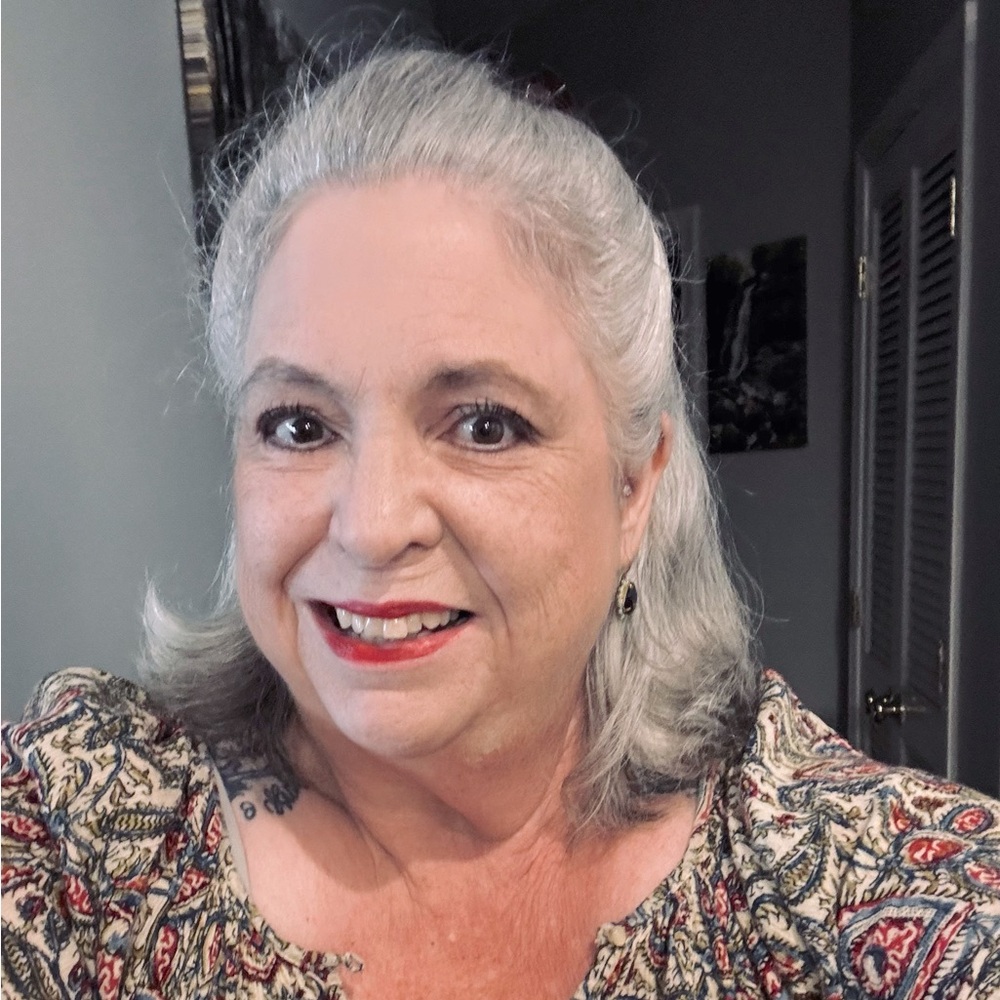 Meet your Posher, Patricia